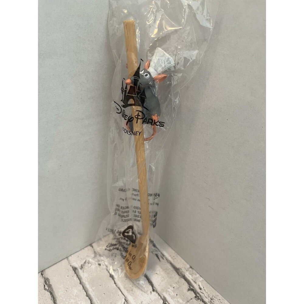 Disney Parks RATATOUILLE Chef Remy Wooden Spoon Straw Disney Exclusive Edition